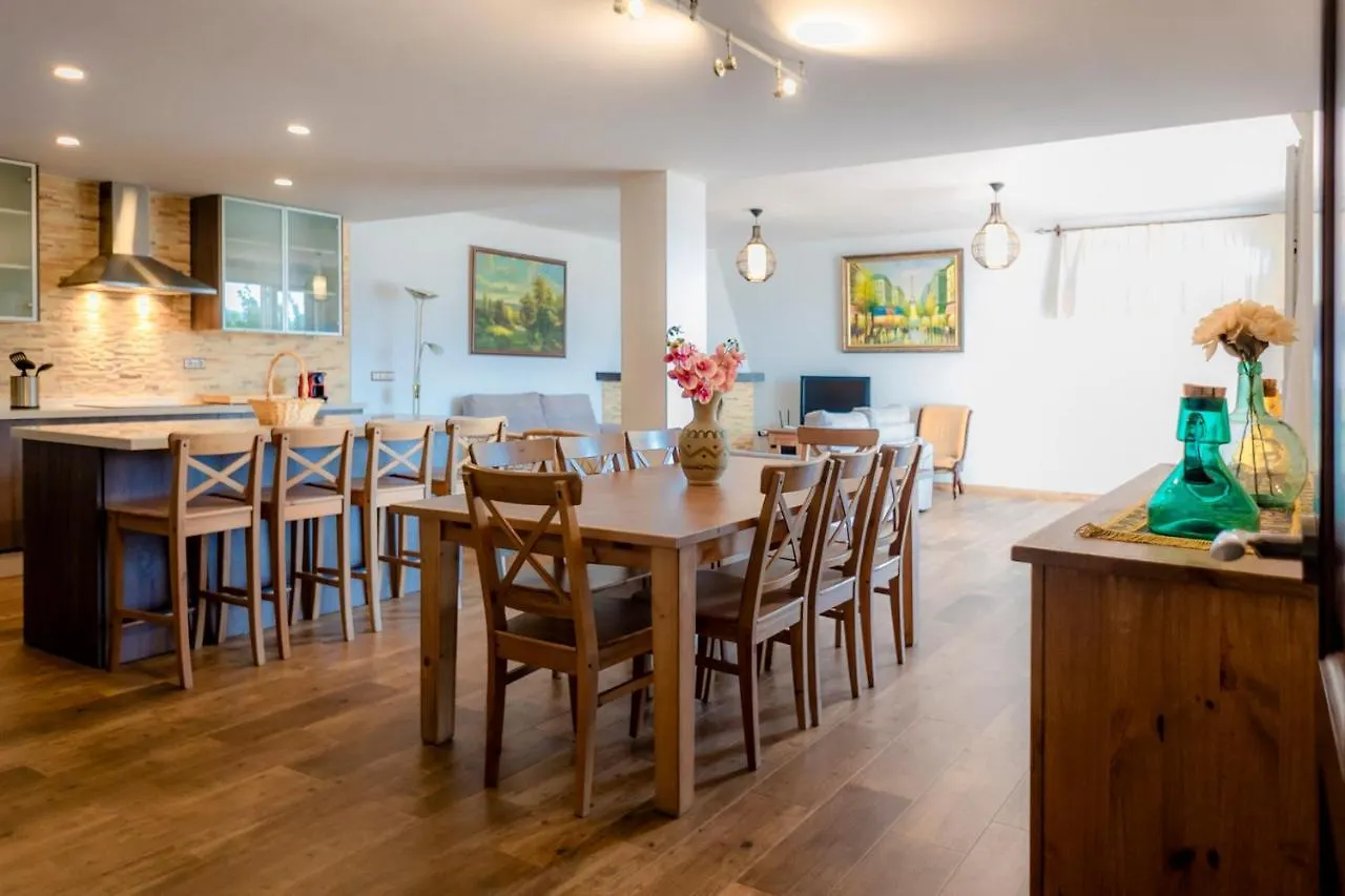 Ferienwohnung Lagar Del Chorro Junto Caminito Del Rey Piscina Y Baloncesto 0*,